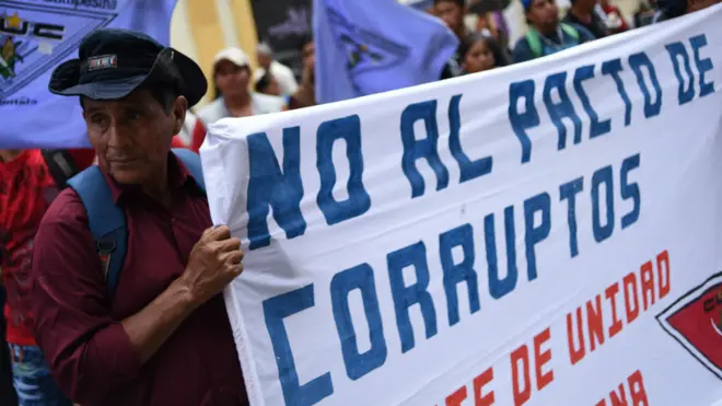 La mayoría de los guatemaltecos apoyan la lucha contra la corrupción.