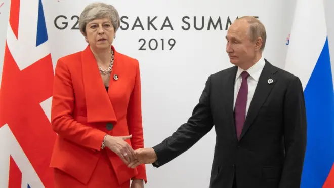 Uno de los momentos de tensión de la Cumbre del G20 este viernes fue el encuentro entre May y Putin.