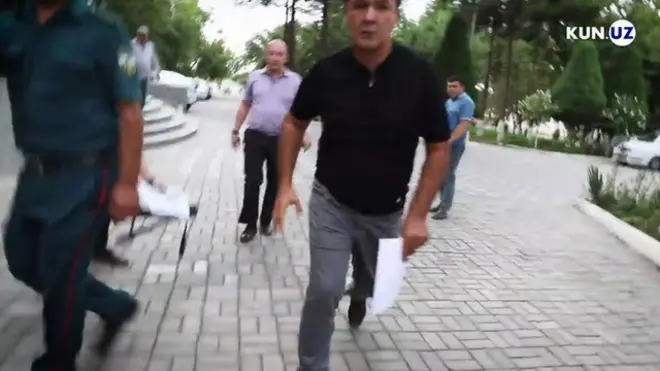 Олмазор тумани ҳокими ўринбосарининг Kun.uz видео операторига ташланиши
