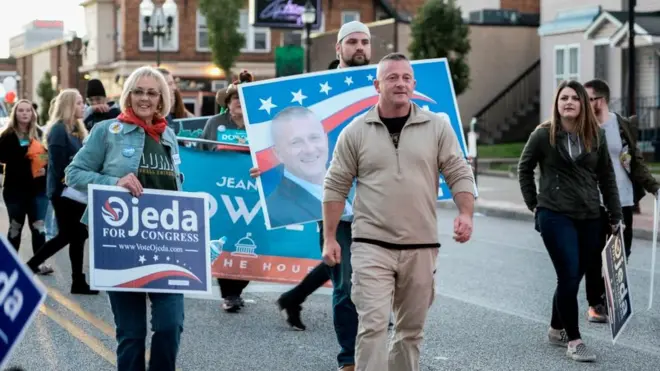 Richard Ojeda es candidato a la Cámara de Representantes del Partido Demócrata en Virginia Occidental, un estado que suele ser un bastión republicano.