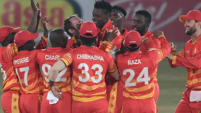 دوسرے میچ میں بھی مزربانی نے ایک قلیل ہدف کے دفاع میں بظاہر اچھی بولنگ کی تھی