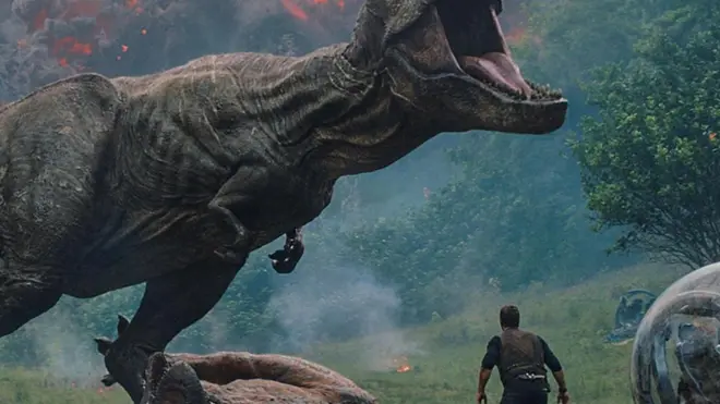Jurrasic World: Fallen Kingdom, film kacang goreng yang renyah
