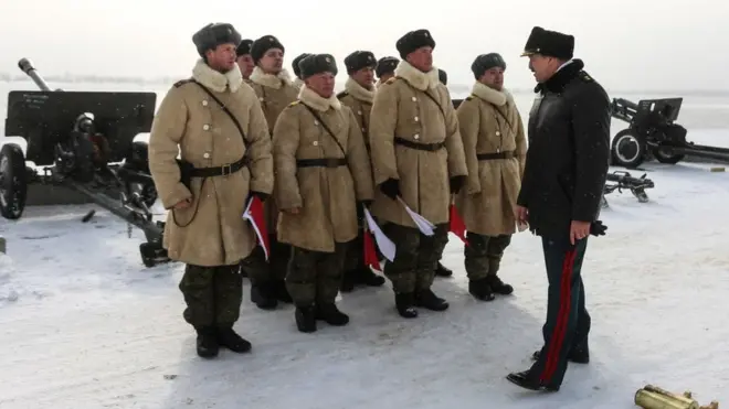 En lugar de recordar el Día D, los rusos conmemoran la batalla de Stalingrado, considerada una de las más sangrientas de la historia moderna.