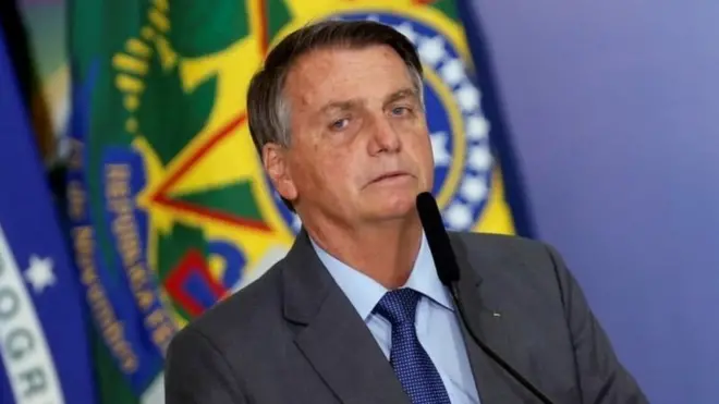 El presidente Jair Bolsonaro ha estado sembrando dudas sobre la vulnerabilidad del voto