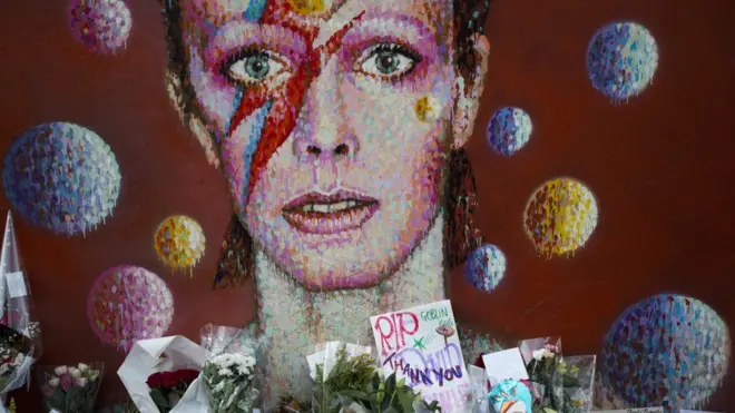 В 2016 году, среди прочих, мир потерял и Дэвида Боуи