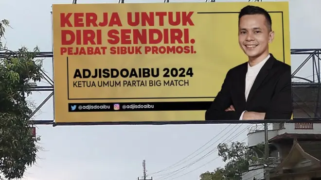 Salah satu meme baliho politik komika Adjis Doaibu.