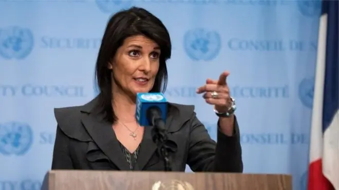 نیکې هیلې وایي: ''متحده ایالتونه د پاکستان ۲۲۵ میلیونه ډالره مرسته دروي او لامل یې څرګند دی او هغه دا چې پاکستان له کلونو راهیسې دوه مخي لوبه کوي.''