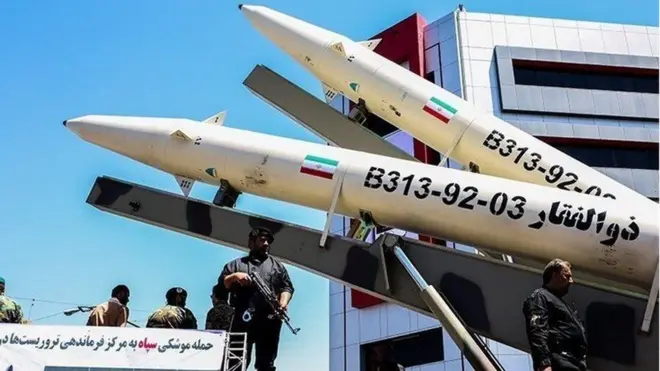 ایران وايي د توغندیو پر جوړولو له چا سره خبرې نه شي کولی.