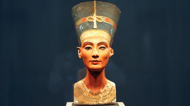El busto de Nefertiti fue hallado en 1912, pero se exhibió por primera vez en 1924.