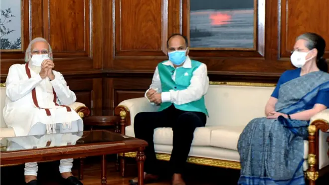 सोनिया गांधी और नरेंद्र मोदी