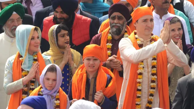 کینیڈا کے وزیر اعظم جسٹن ٹروڈو نے گولڈن ٹمپل کا دورہ کیا