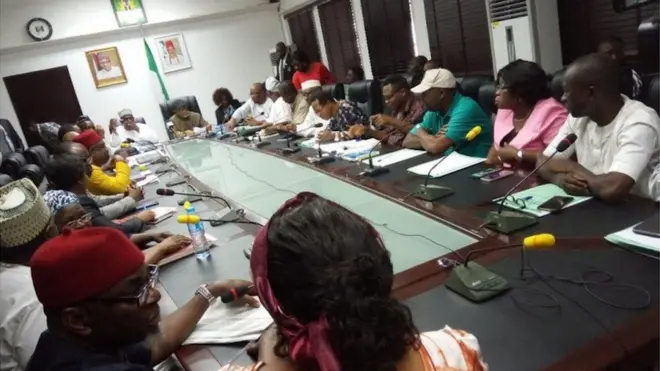 Minister of Labour Chris Ngige dey chair ASUU tok tok