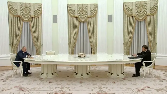 Путін Зеленському: "Терпи, моя красуне"