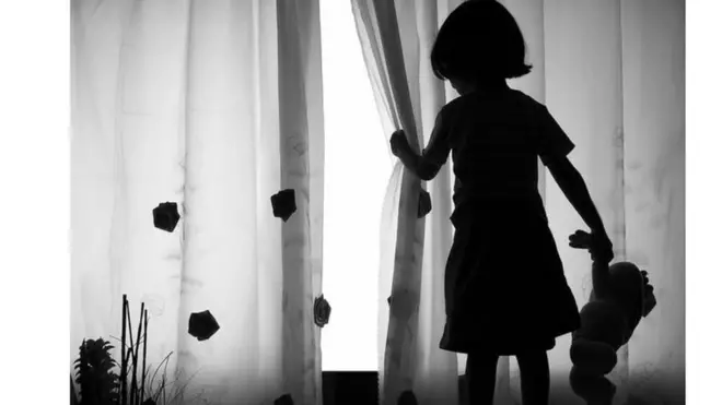 د هند سترې محکمې د کم عمرۍ پر دلیل د دغې ماشومې د حمل ضایع کولو له اجازې ورکولو ډډه کړې وه