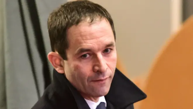 Бывший министр образования Бенуа Амон считает, что социалисты должны вернуться к прежним ценностям левого крыла партии