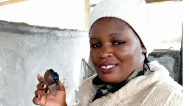 Wangi Waweru mfugaji wa konokono aliyetengwa akishukiwa kuwa na corona