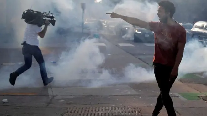 ජෝර්ජ් ෆ්ලොයිඩ් ඝාතනයට එරෙහිව ඇමරිකාවේ විරෝධතා අතර