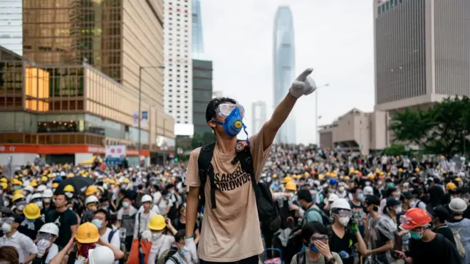 (แฟ้มภาพ) เหตุการณ์การประท้วงเมื่อวันพุธ (12 มิ.ย.) ที่ผ่านมา