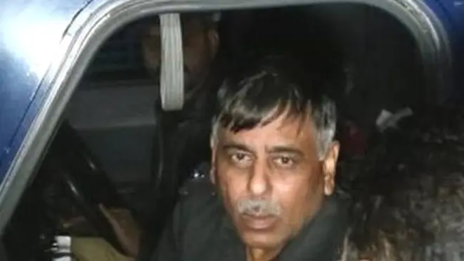 فوج کے خفیہ اداروں آئی ایس آئی اور ایم آئی کی جانب سے راؤ انوار کے بارے میں رپورٹس عدالت میں جمع کروائی گئیں۔