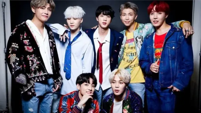 BTS adalah Jin, Suga, J-Hope, RM, Jimin, V, dan Jungkook