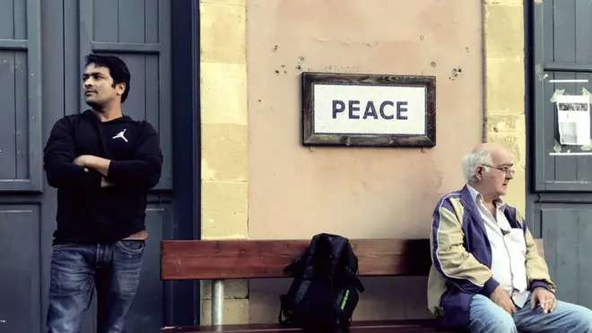 Todos los intentos diplomáticos de reunificación de la isla fracasaron.