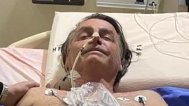Jair Bolsonaro fue internado en un hospital de Sao Paulo.
