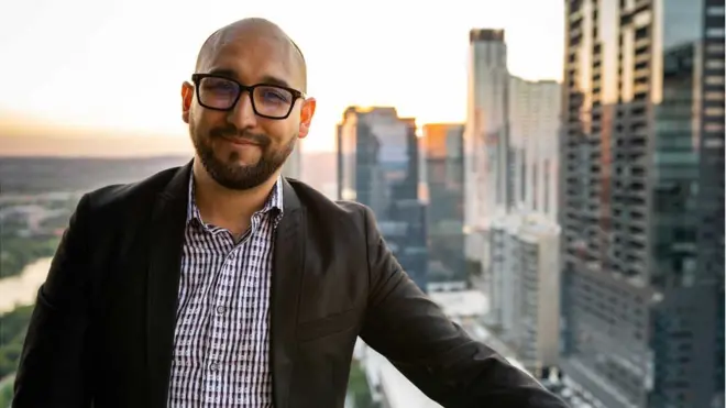 كانت مهارات القرصنة لدى أوسكار عناية بداية لمسيرته المهنية