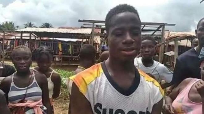 Le jeune libérien, conducteur de moto-taxi, a rendu plus de 28 millions perdus par une de ses clientes