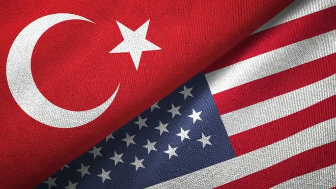 türkiye ve abd bayrakları