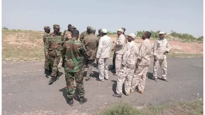 የኢትዮጵያ እና የኤርትራ ሠራዊት አባላት