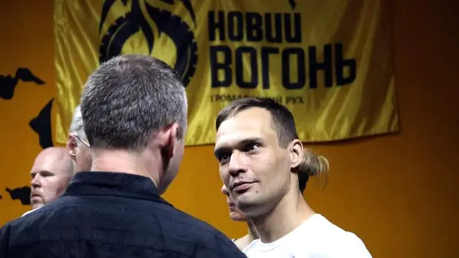 Дмитро Різниченко звинувачує у нападі своїх колишніх товаришів по організації С14. Там заперечують