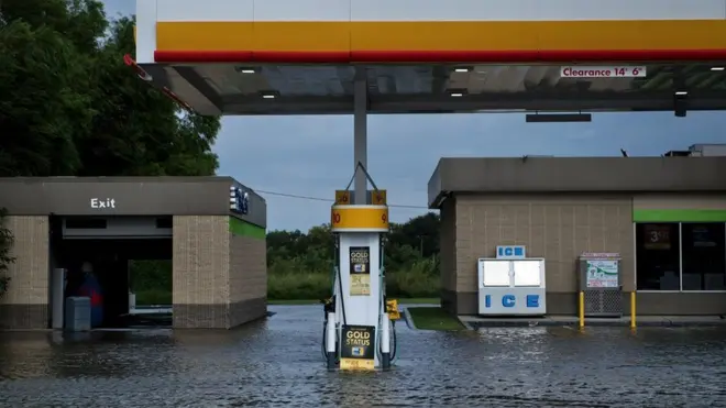 European marketers dey find wey to prevent wetin dem call "fuel crunch," for US