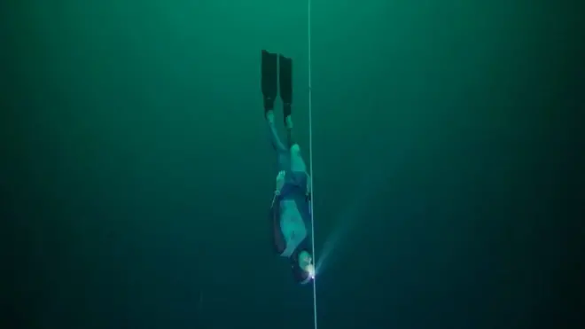 Francuski ronilac na dah oborio svetski rekord za najdublje zaranjanje