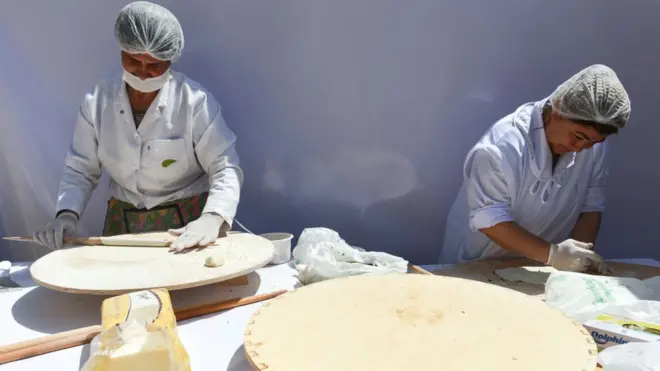 günəmuzd işləyənlər