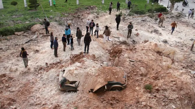 После химической атаки в провинции Идлиб погибли около 90 человек