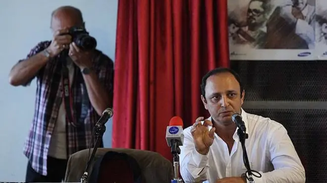 داریوش خواجه‌نوری اکنون مقیم لس‌آنجلس است