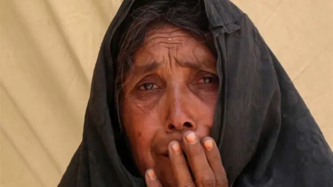 နေရာရွှေ့ပြောင်းလာတဲ့ ကန်ဒဟာမြို့က အမျိုးသမီး။ အစားအစာပြတ်လပ်မှုနဲ့ အာဖဂန်တစ်ဝက် ရင်ဆိုင်နေရေတယ်လို့ ကုလ သတိပေး