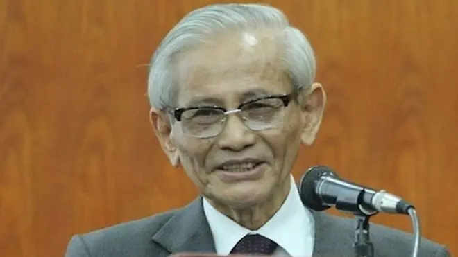 GS. Phan Huy Lê