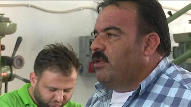 اربعة ملايين لاجئ سوري في تركيا، يواجهون مخاوف وتحديات تخص مستقبلهم بعد اعلان عدد من مرشحي الرئاسة في الانتخابات التركية المقبلة، عزمهم على ترحيل السوريين الى اراضيهم.