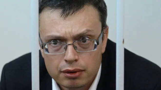 Зам. главы ГСУ СК по Москве Денис Никандров оказался по одну сторону решетки со своими подследственными