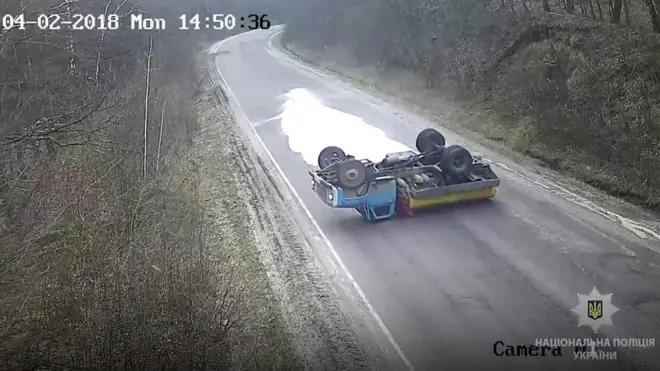 На Тернопільщині загорівся молоковоз