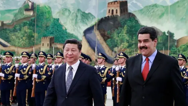 El gobierno chino sigue reconociendo a Maduro como presidente de Venezuela.