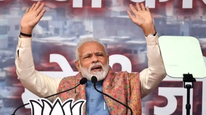 नरेंद्र मोदी