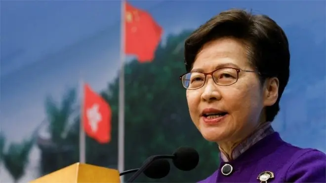 Đặc khu trưởng Hong Kong, bà Carrie Lam phát biểu trong cuộc họp báo sau kỳ bầu cử Hội đồng Lập pháp ở Hong Kong, hôm 20/12/2021