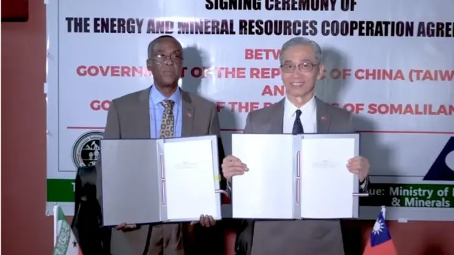 Somaliland iyo Somaliland oo heshiis kala saxeexday