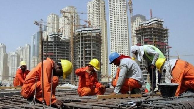 عمالة وافدة في دبي