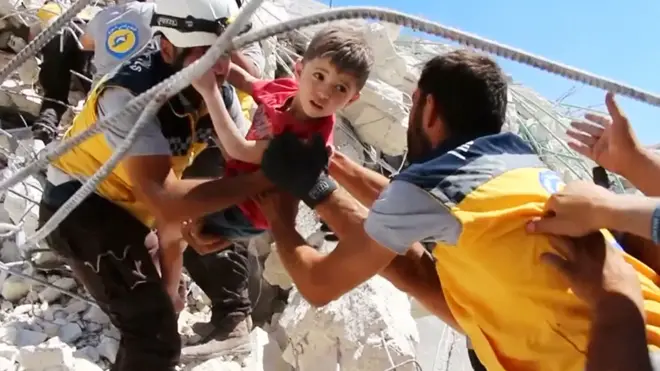 Видео с места взрыва в Идлибе, где погибли 12 детей