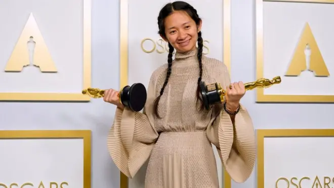 Chloe Zhao sukses meraih Pila Oscar 2021 sebagai sutradara terbaik