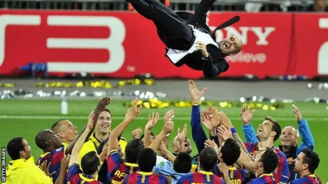 Pep Guardiola. ayaa mar tababare u ahaa Barcelona