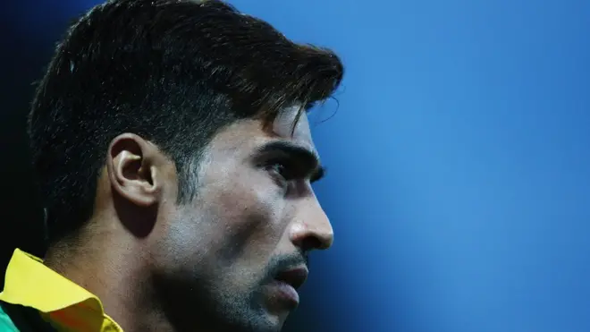 پاکستان کی خوش قسمتی کہیں یا عامر کی بد قسمتی، جہاں محمد عامر کی فارم بگڑتی گئی وہیں پاکستان کے پاس حسن علی، جنید خان اور شاہین شاہ آفریدی جیسے بالرز ٹیم میں آتے گئے